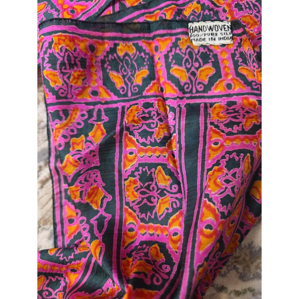 VTG Handwoven 100% Pure Silk Scarf India Pink Orange Black Mandala Paisley Wrap - Picture 4 of 6